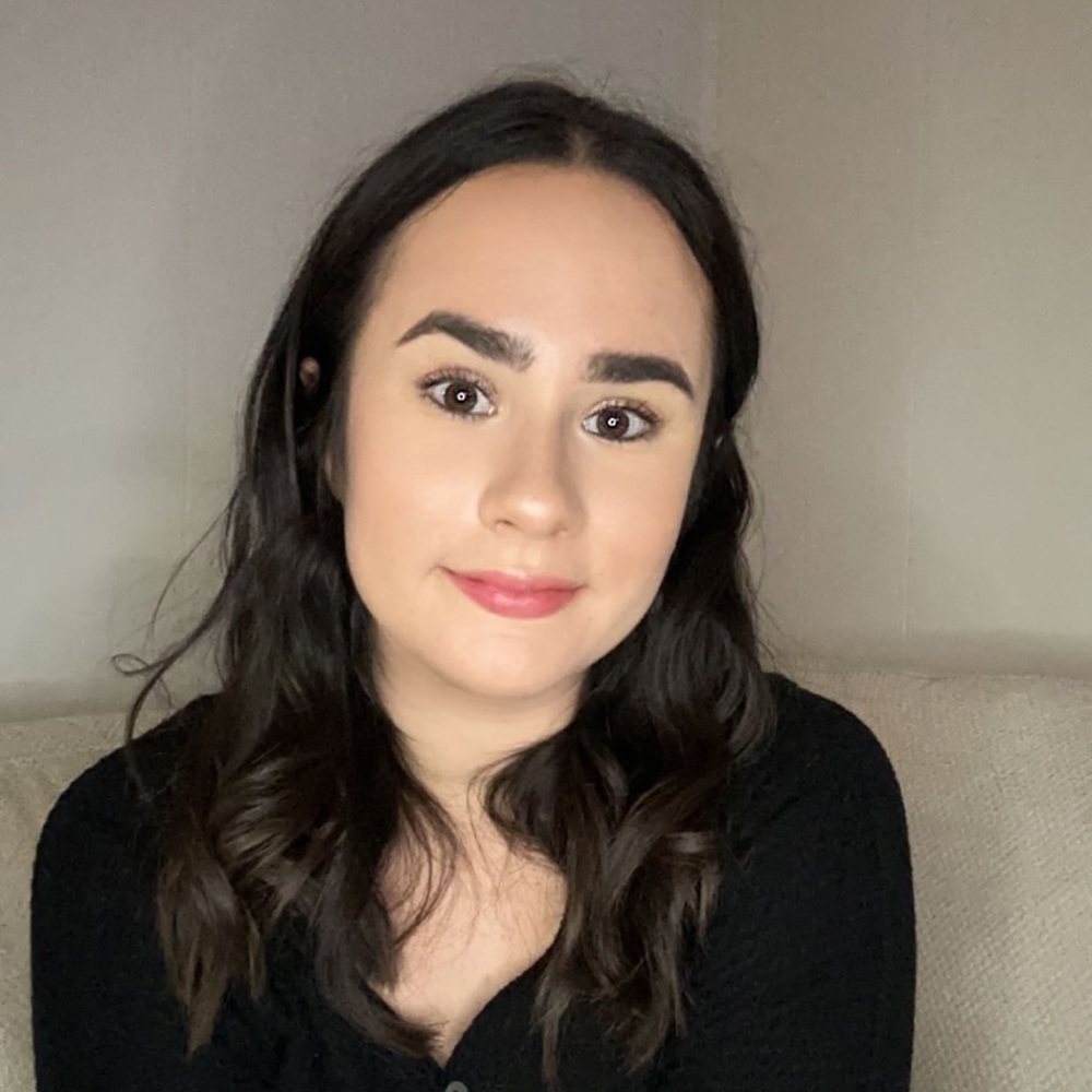 Meet your posher! Kassandra